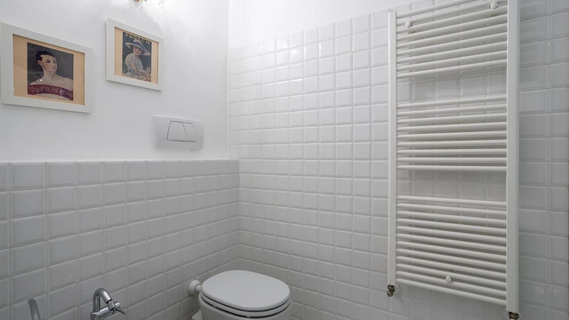 Apartment Decastillia Milan